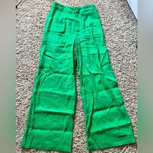 green wide leg pants size 4